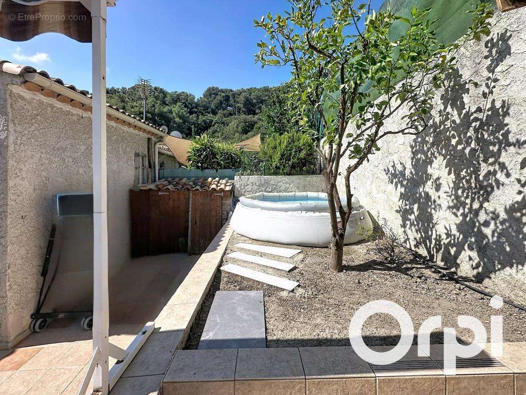 Maison jumelée de 117 m2 avec studio et garage - photo 4