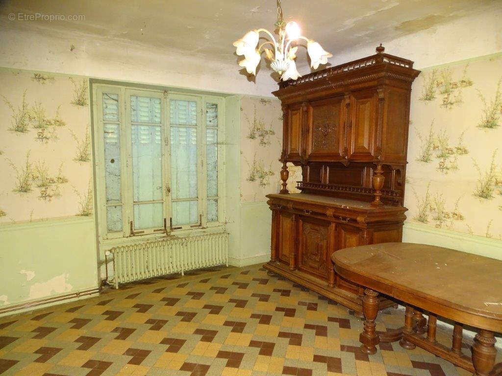 Corps de ferme avec nombreuses dépendances et terrain à bâtir   Un fort potentiel au cœur du Gâtinais - photo 7