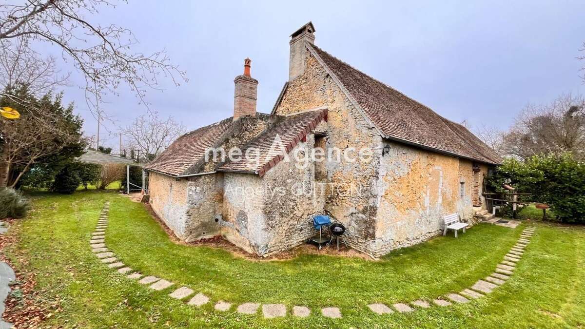 Maison à BEAUMONT-SUR-SARTHE