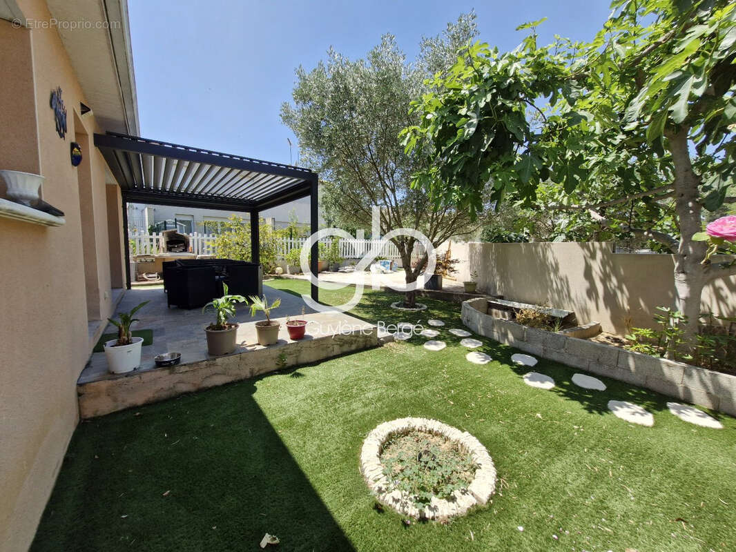 Maison à SAINT-DREZERY