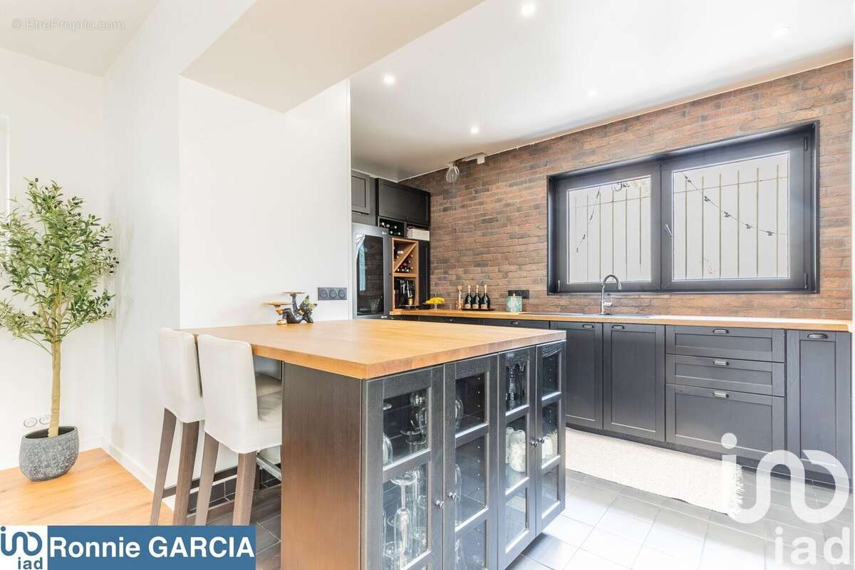 Photo 2 - Maison à SAVIGNY-SUR-ORGE