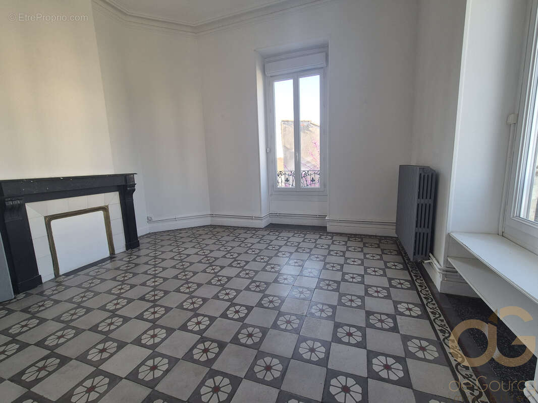 Appartement à NIMES