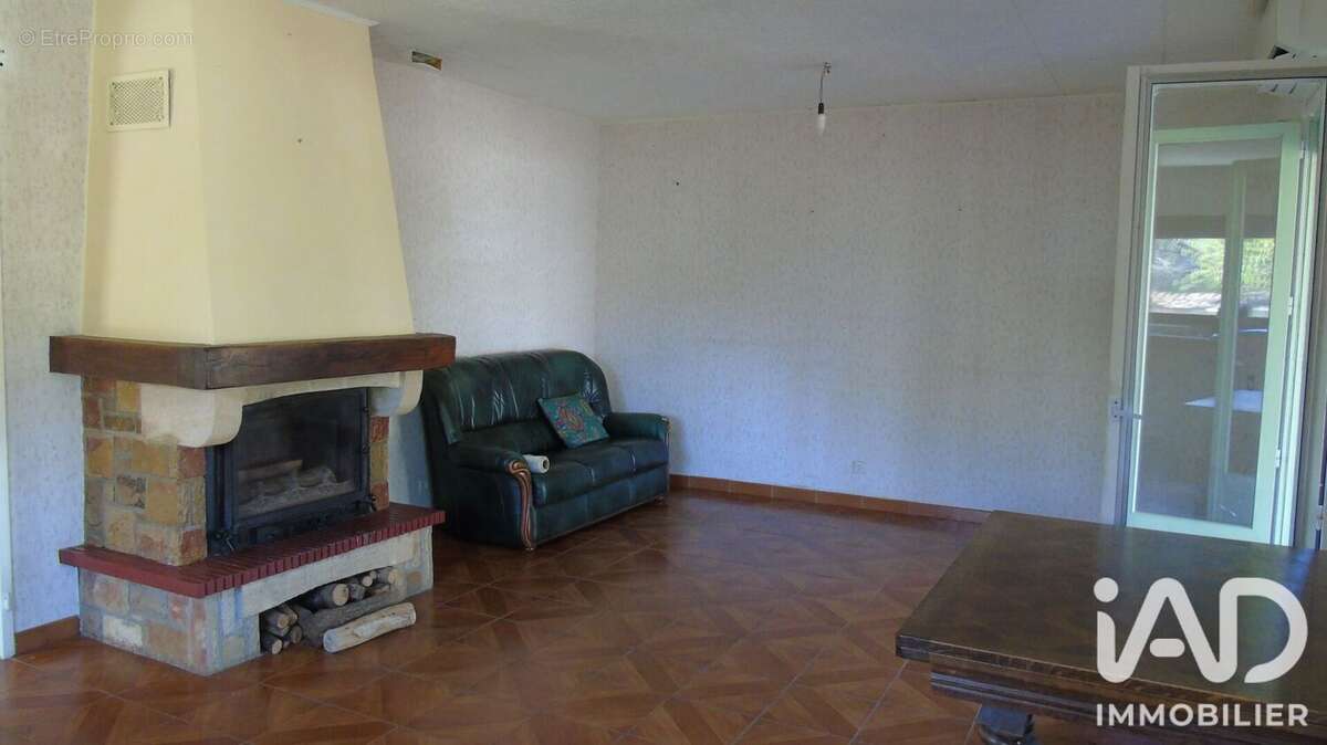 Maison 100 m² à Chambilly  - photo 7