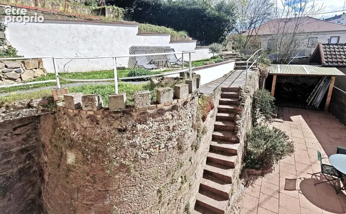 Grande maison T5 avec bel espace jardin en terrasses avec vue - photo 8