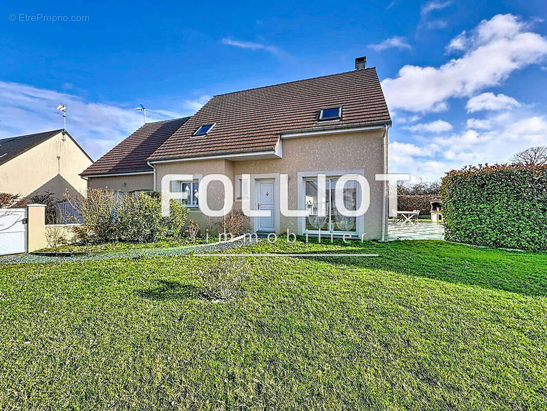 A Vendre - Maison 4/5 chambres avec vie de plain-pied à Saint-Martin-de-Fontenay - photo 13