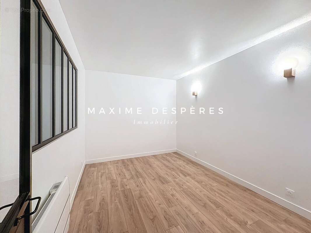 Appartement à NEUILLY-SUR-SEINE