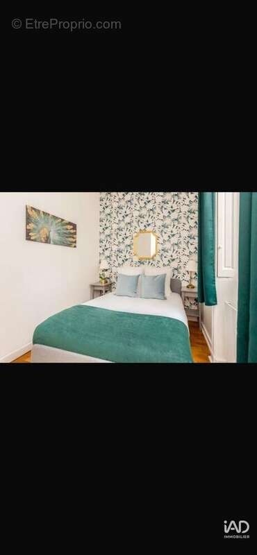 Photo 3 - Commerce à PARIS-8E