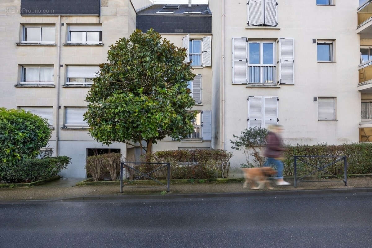 Appartement à THORIGNY-SUR-MARNE