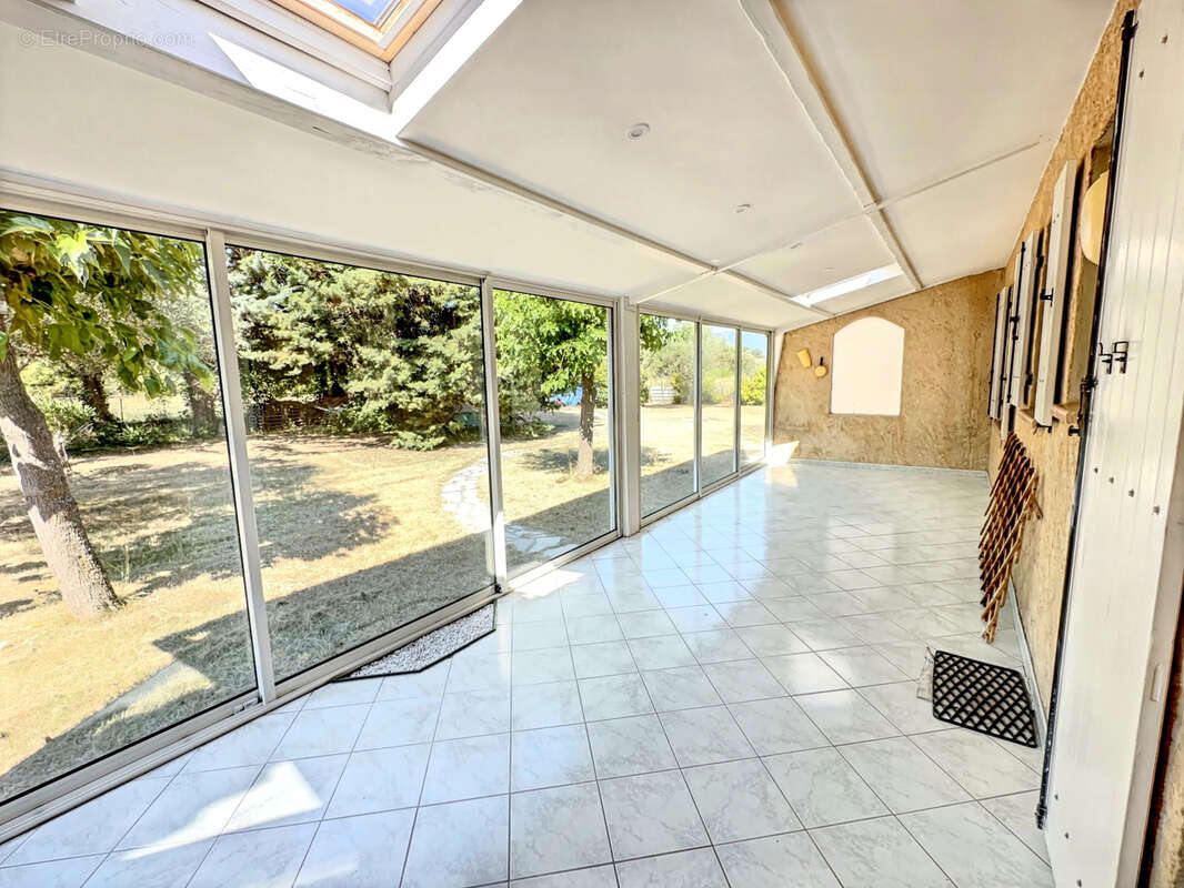 Maison à MALIJAI