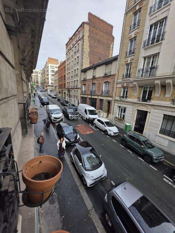 Appartement à PARIS-20E