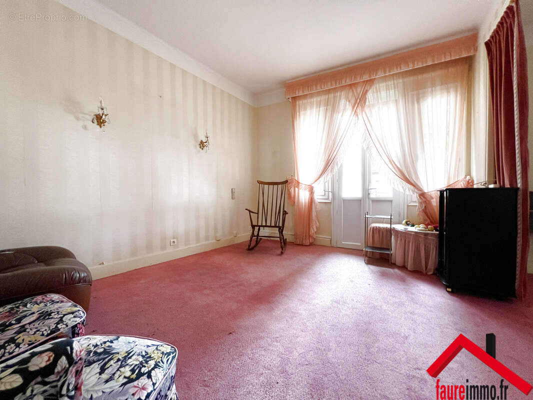 Appartement à BRIVE-LA-GAILLARDE