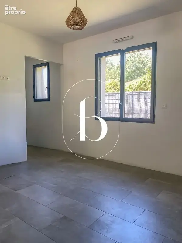 Maison 5 pièces 99 m² à vendre à Berrias-Et-Casteljau (07460) - photo 9