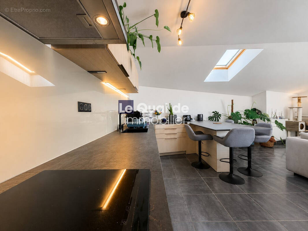 Appartement à DOMENE