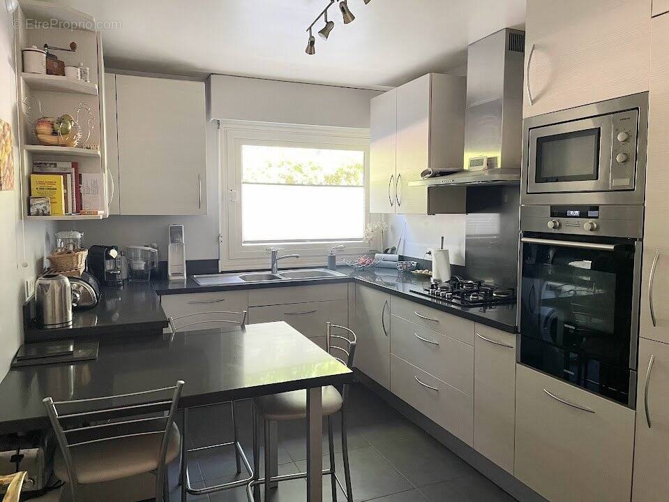 Appartement à VERSAILLES