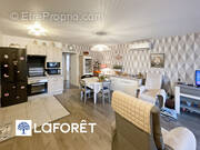 Appartement à SAINTE-GENEVIEVE-DES-BOIS