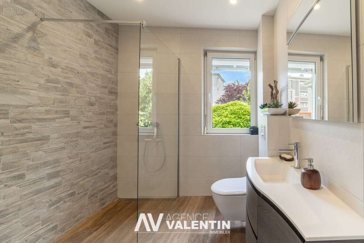 Maison 159 m² à Metz  - photo 8
