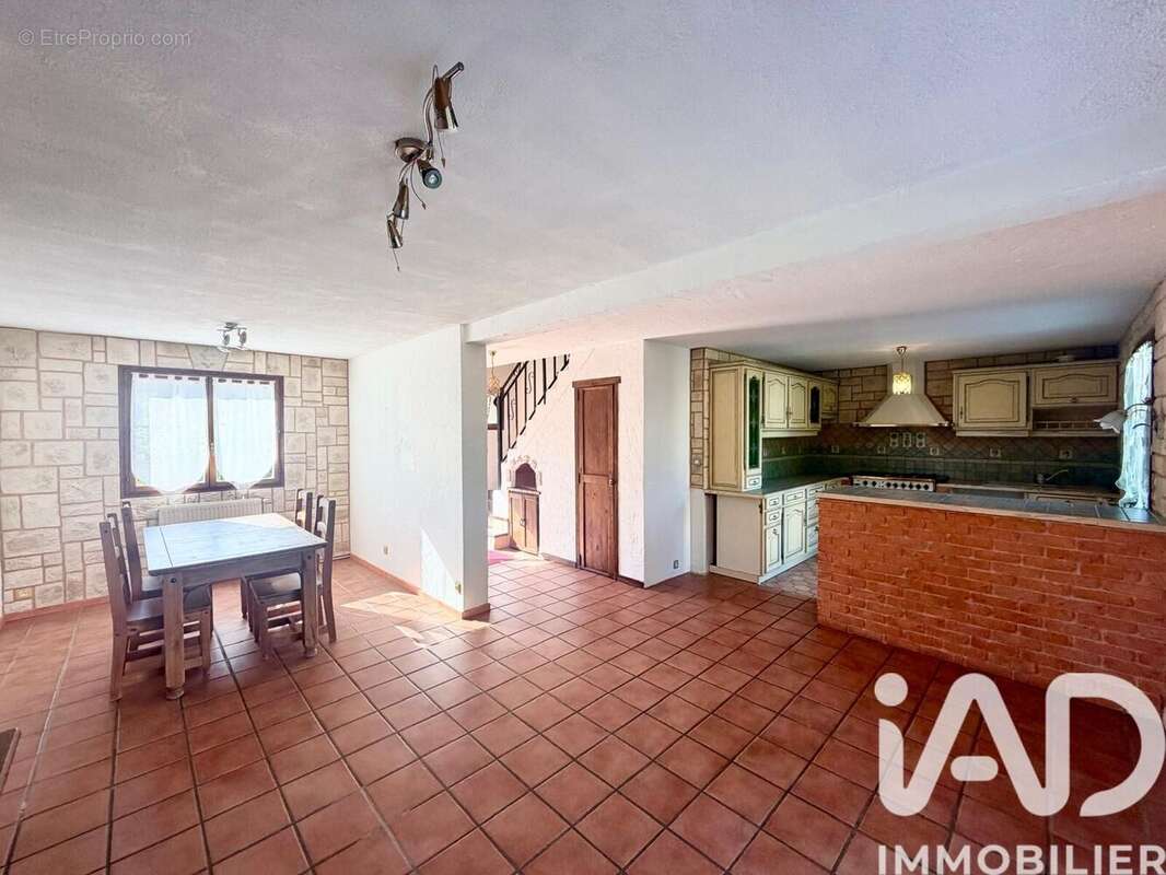 Photo 5 - Maison à MONTRY