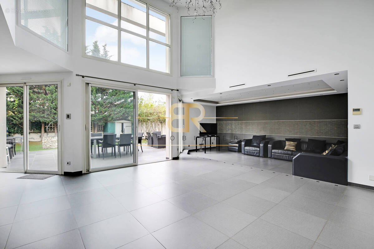 Maison à MAISONS-ALFORT