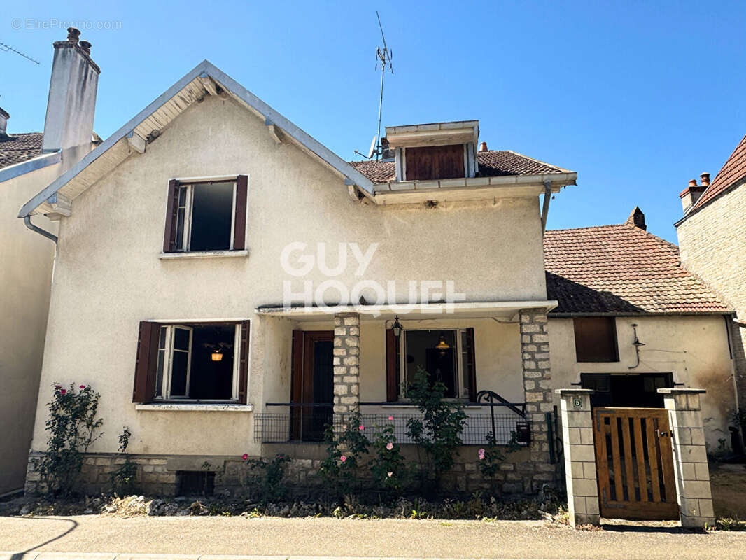 Maison à CHARCENNE