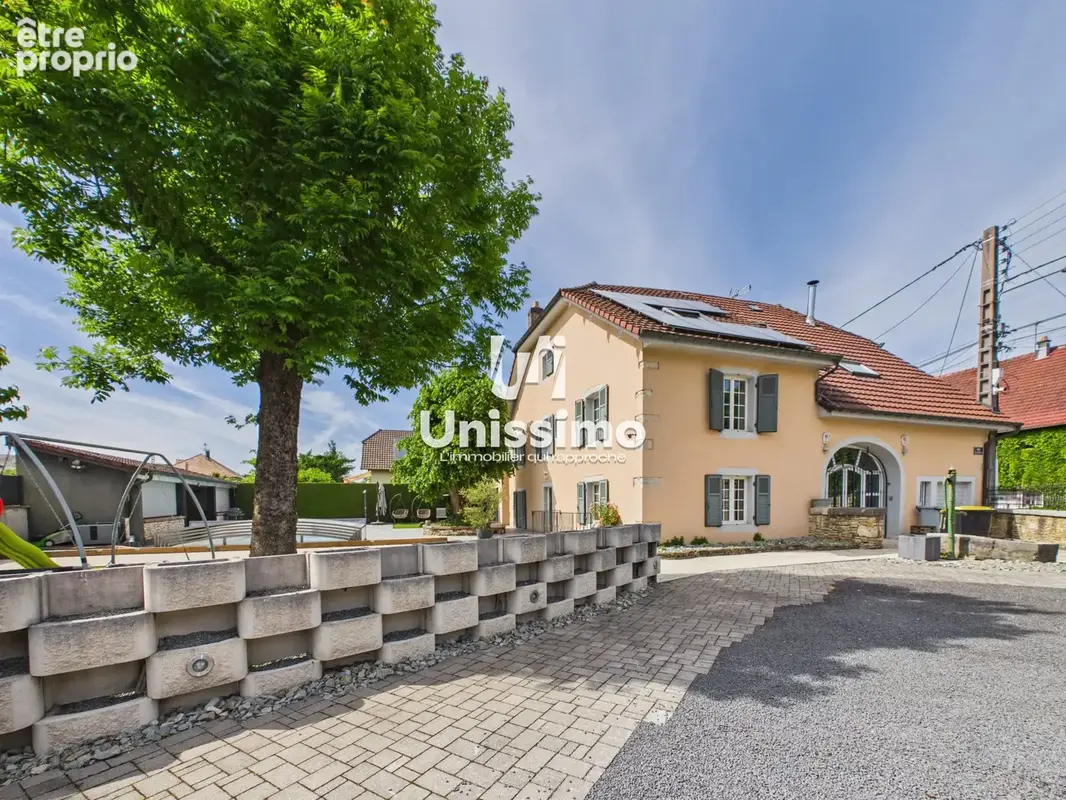 Maison 284 m² à Mandeure  - photo 2