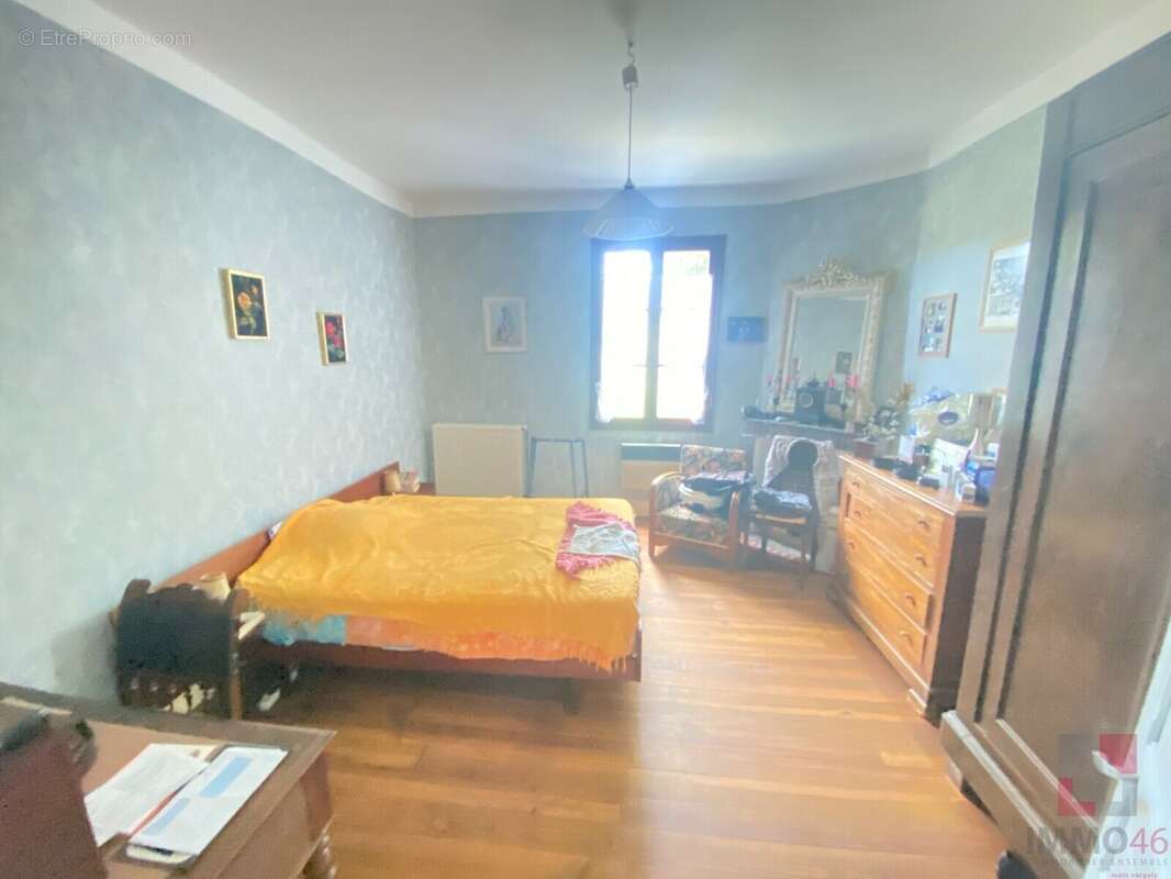 Maison à PRAYSSAC