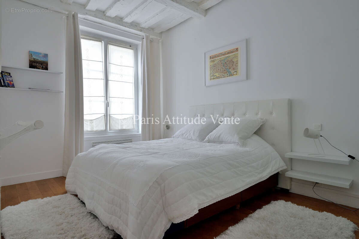 Appartement à PARIS-5E