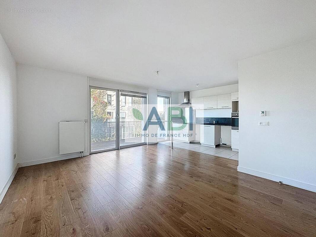   - Appartement à LILLE
