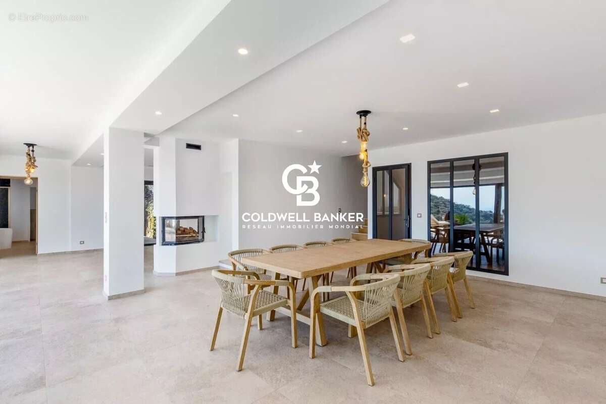 Maison à CAVALAIRE-SUR-MER