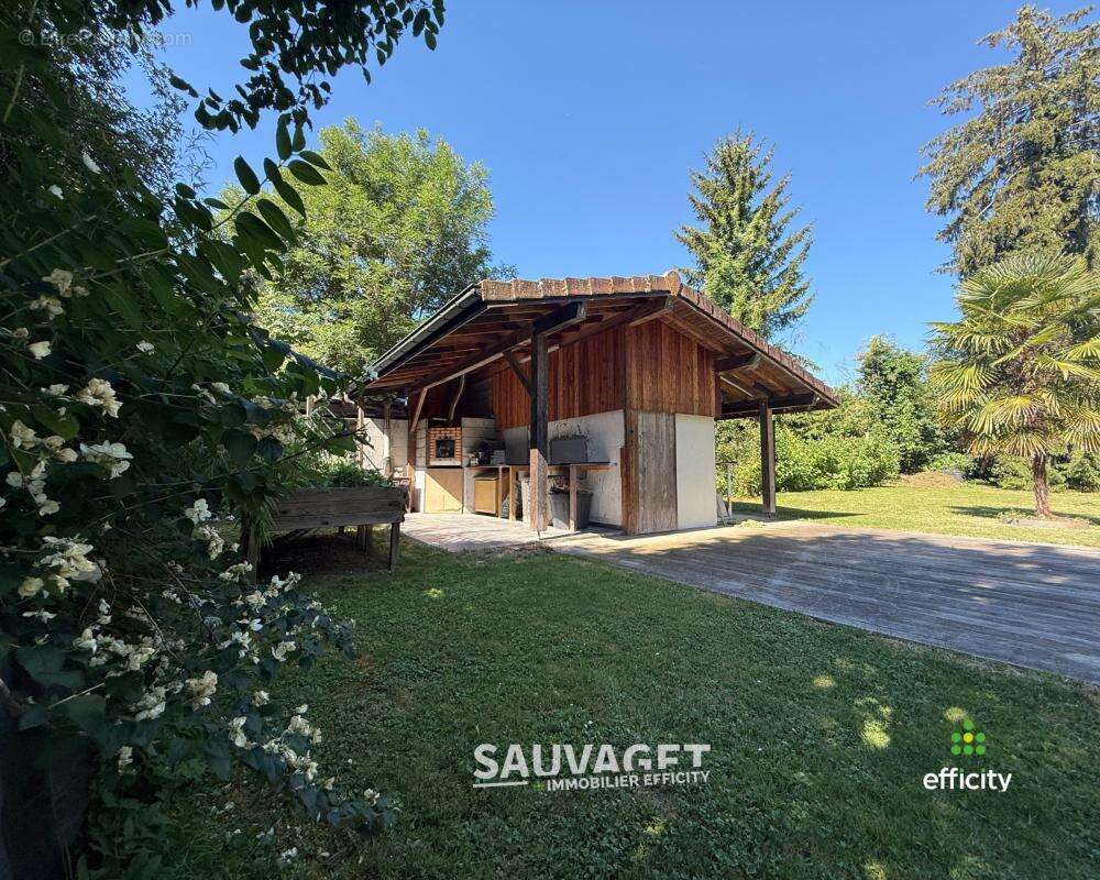 Maison 271 m² à Cornier  - photo 4