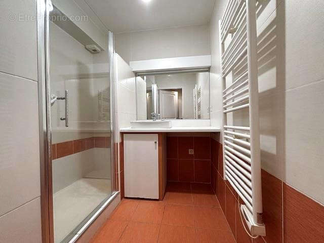 Appartement à MAUGUIO