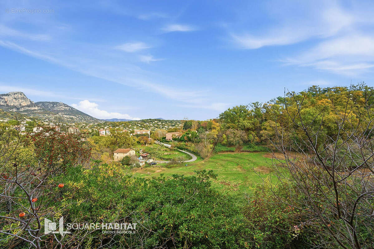 Appartement à VENCE