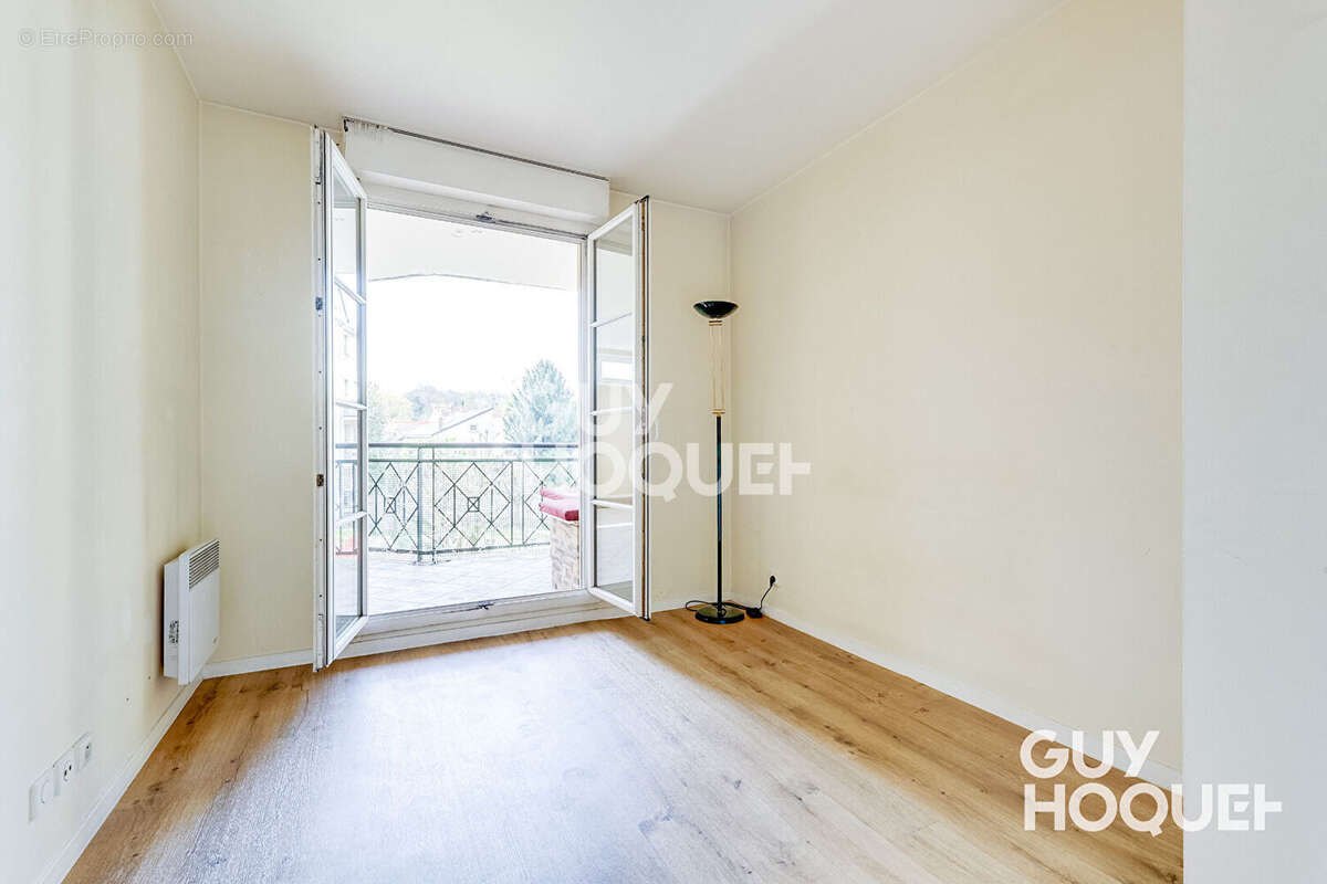 Appartement à ROSNY-SOUS-BOIS