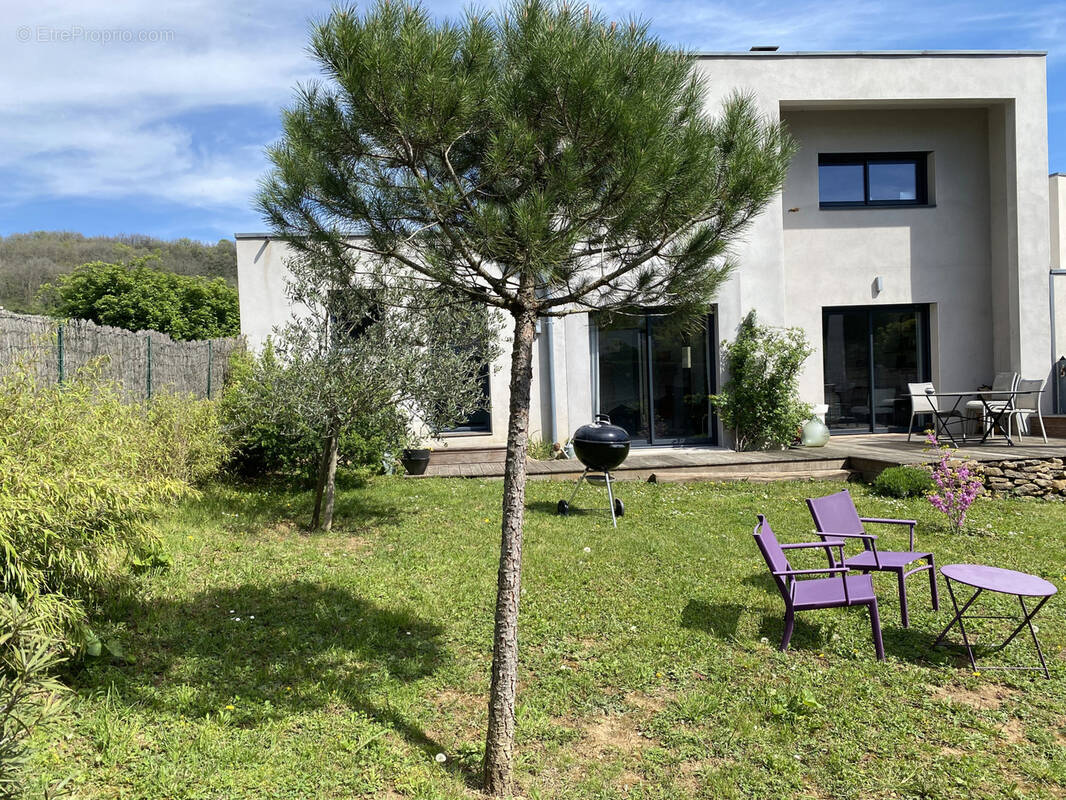 Maison à SAINT-DIDIER-AU-MONT-D'OR