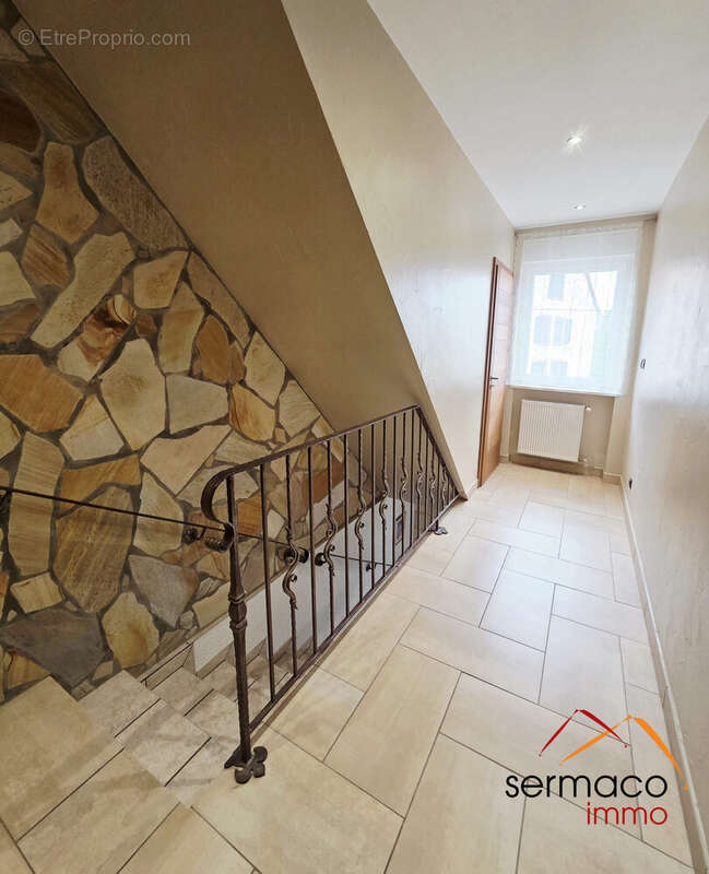 Maison 150 m² à Erching  - photo 4