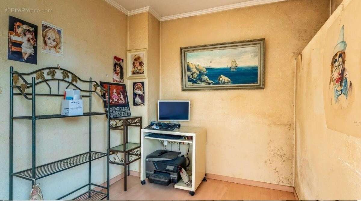 Photo 5