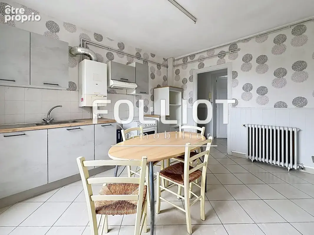 A VENDRE Appartement Fougères 2 pièces 32.50 m² - photo 4