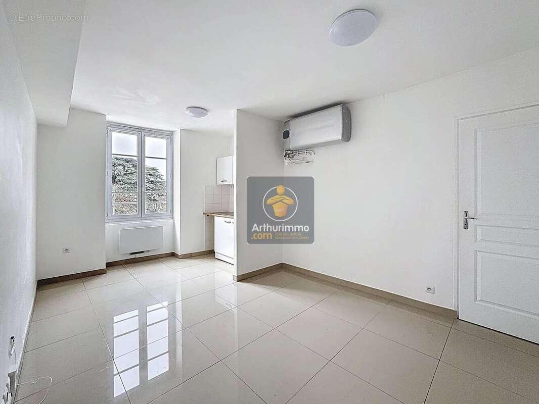 Appartement à BOISSY-SAINT-LEGER