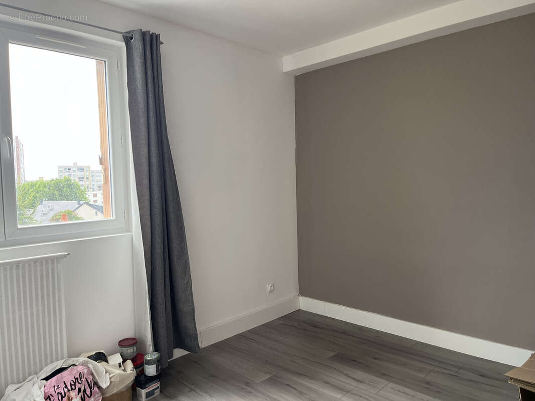 Appartement T4 avec deux balcons   Centre-ville de Tarbes - photo 8