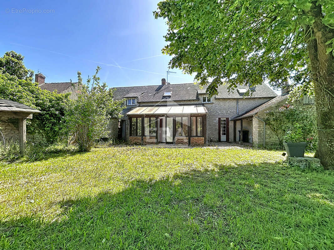 Maison à BOISSEAUX