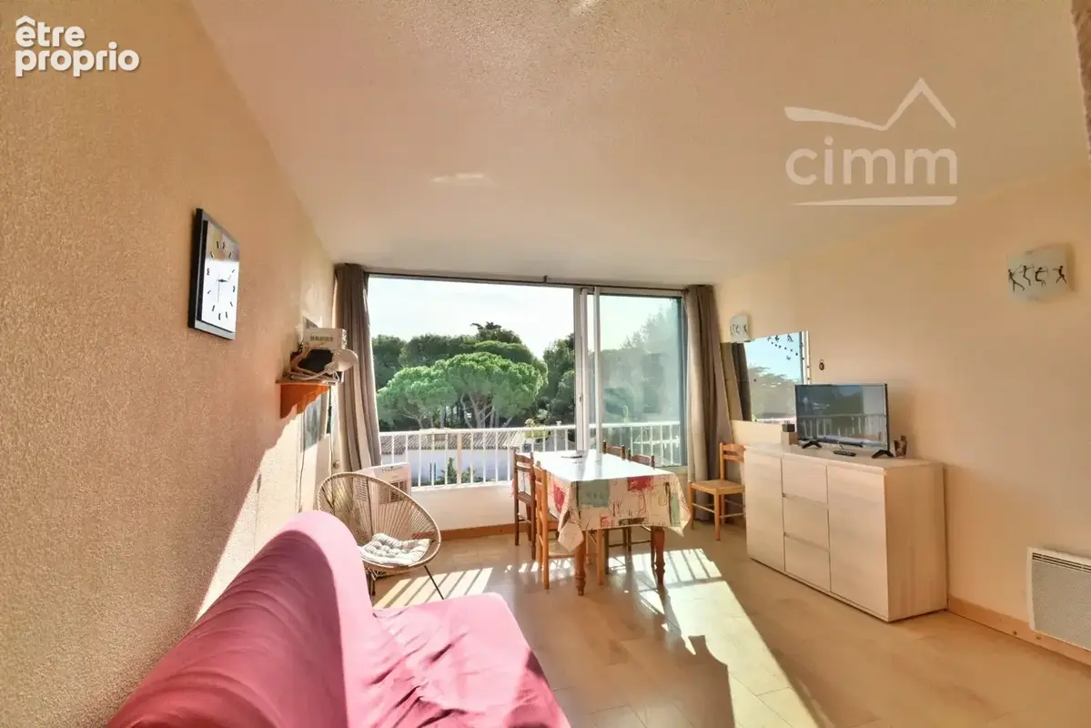 Vente - saint cyprien plage - beau studio avec cabine - 3eme et dernier etage - parking securise privatif - 66750 - region occit - photo 3