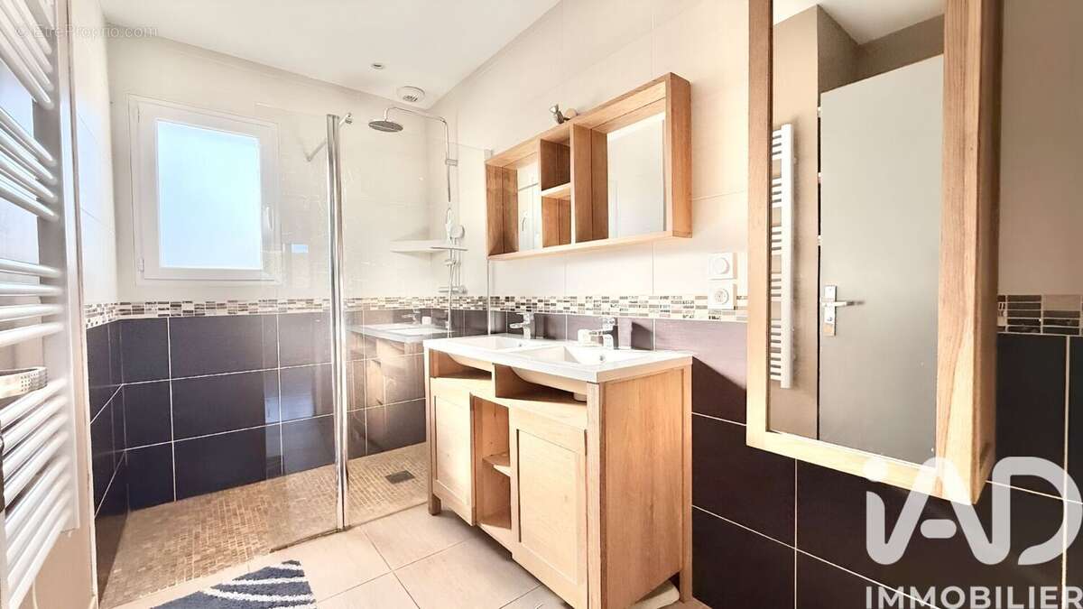 Photo 7 - Maison à CUBZAC-LES-PONTS