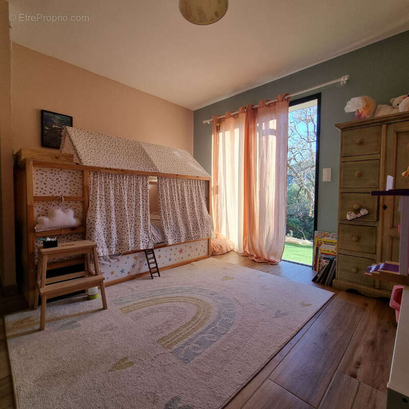 Maison à LES ADRETS-DE-L&#039;ESTEREL