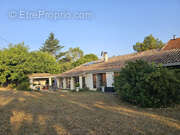 Maison à GRATELOUP-SAINT-GAYRAND