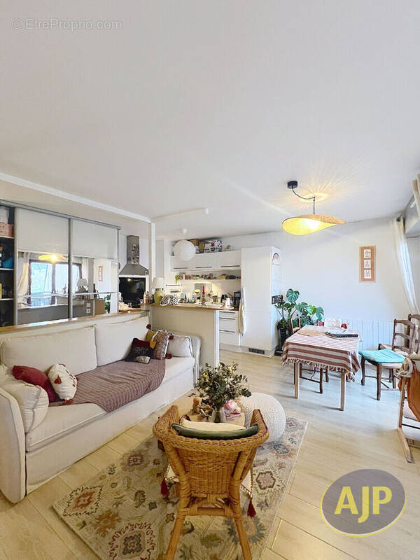 Appartement à REZE