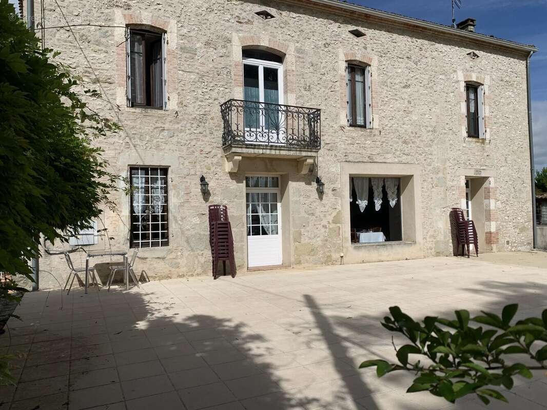 Maison en pierre avec piscine - photo 30