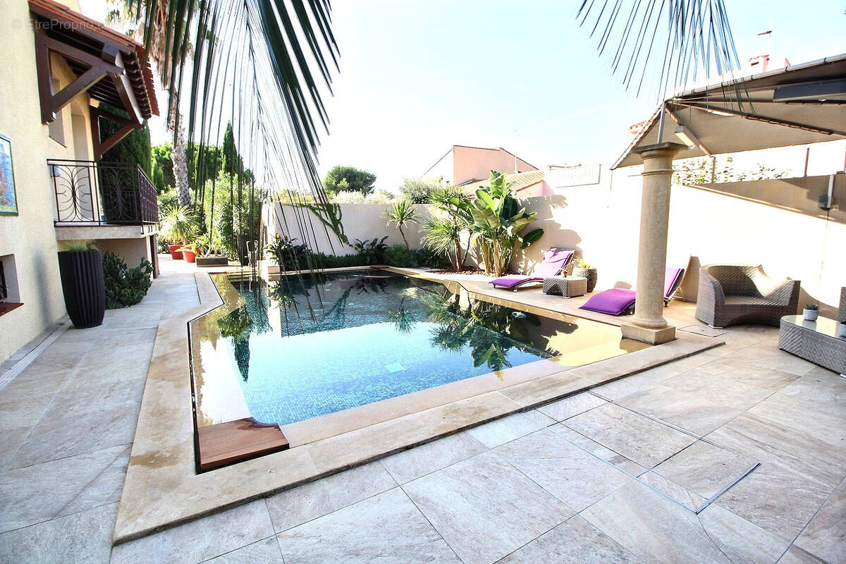 Maison à SAINT-CYPRIEN