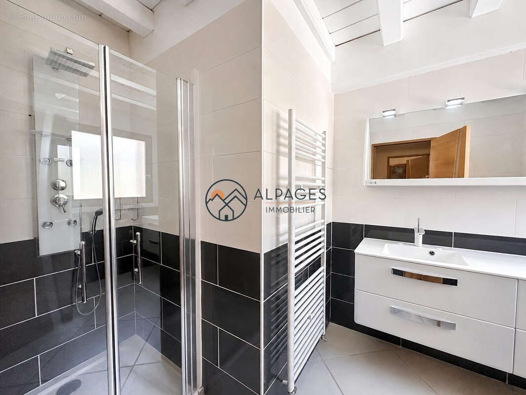 Maison 172 m² à Arvieux  - photo 8