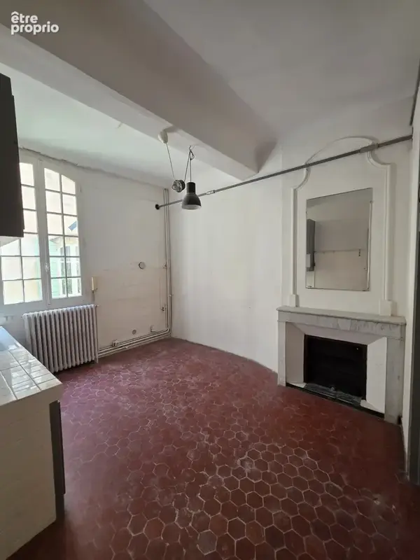 Arles centre ville historique, quartier arènes, maison 230 m2 comprenant un patio, une terrasse et un garage - photo 23