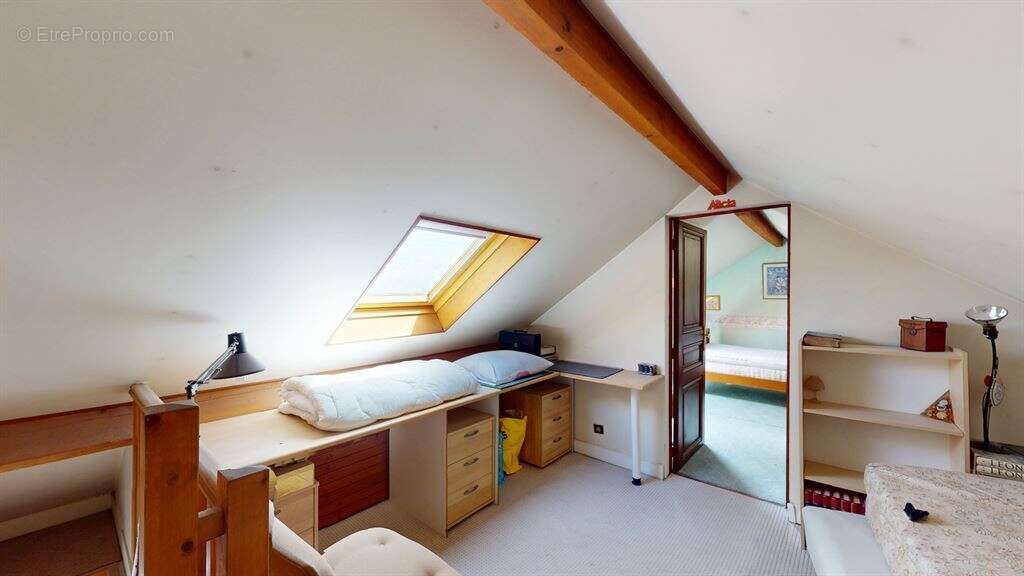 Maison 320 m² à Clamart  - photo 17