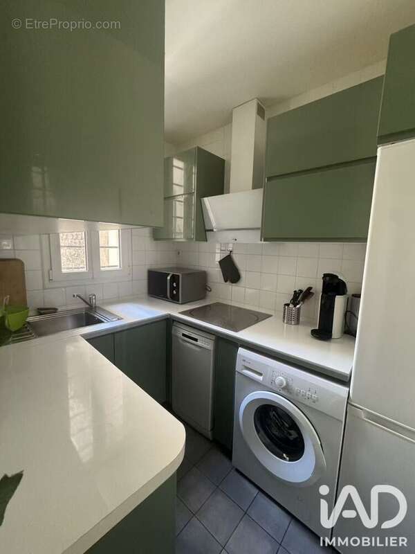 Photo 3 - Appartement à LEVALLOIS-PERRET